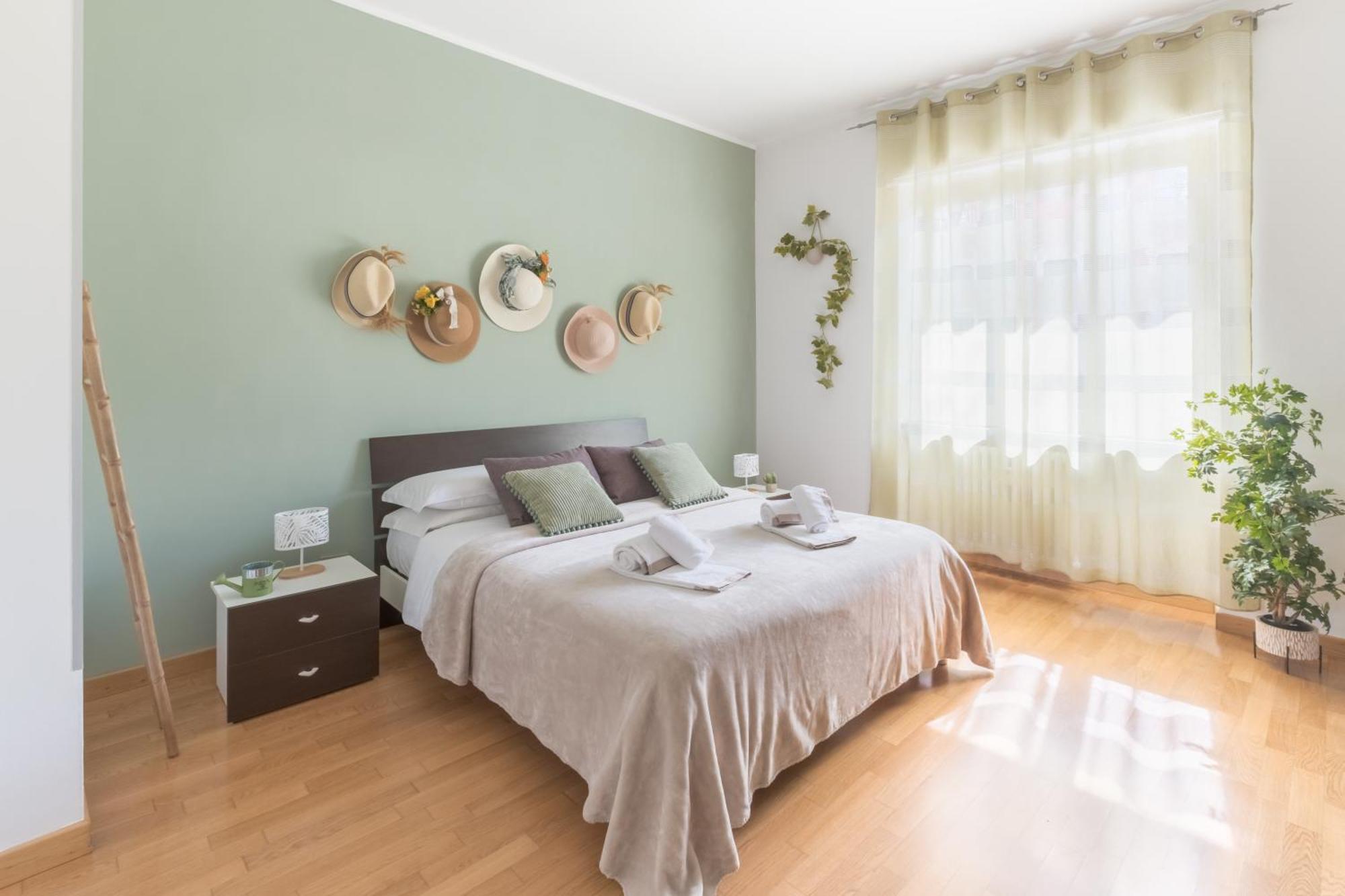 2-Bedroom Apartment In Alba With Free Parking And Air Conditioning Exterior photo